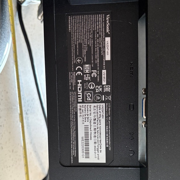 ViewSonic 22” Monitor - Picture 5 of 11